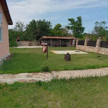Konukevi Viola